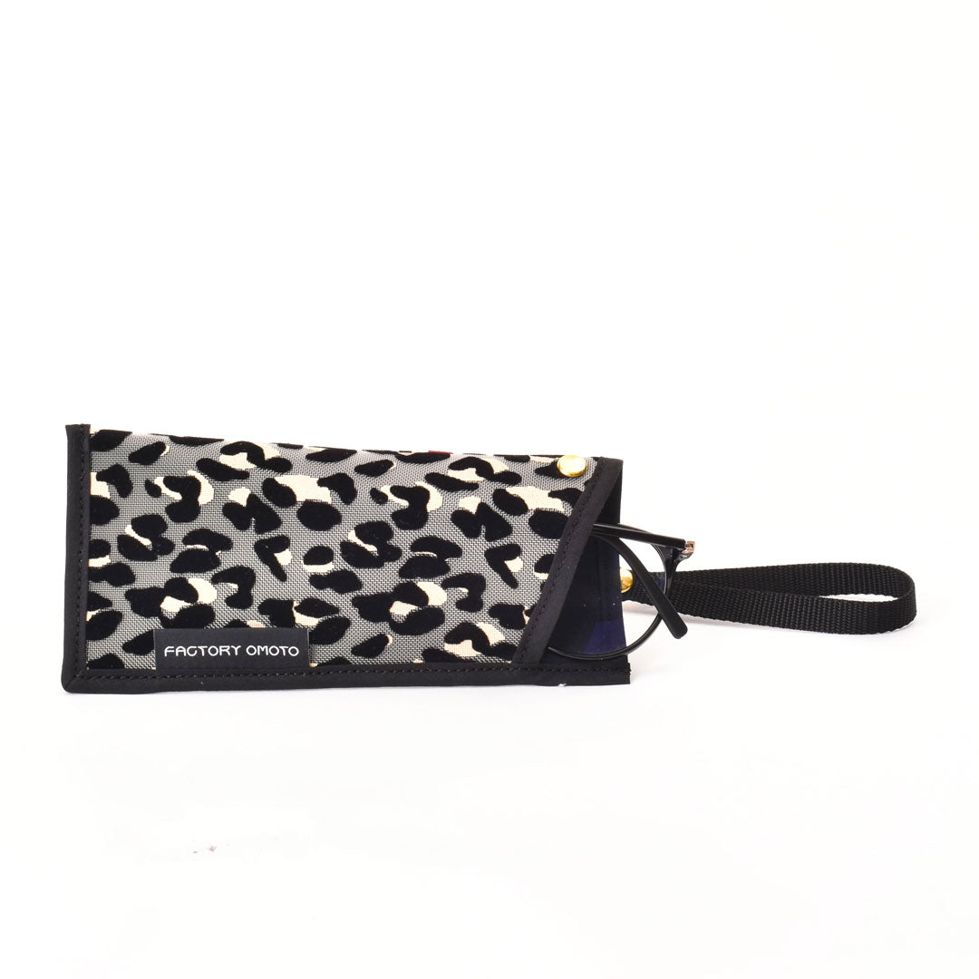 Glasses case