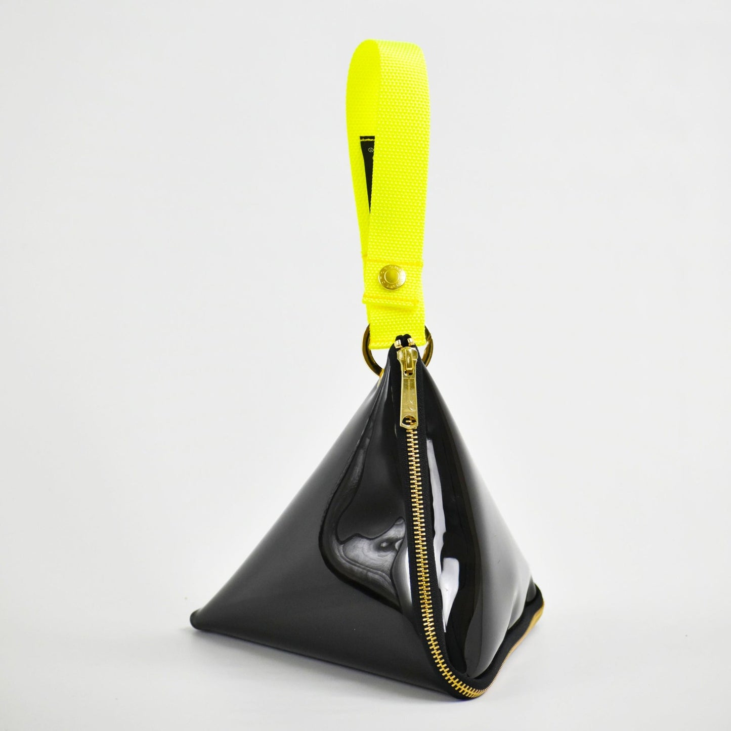 TETRA POUCH