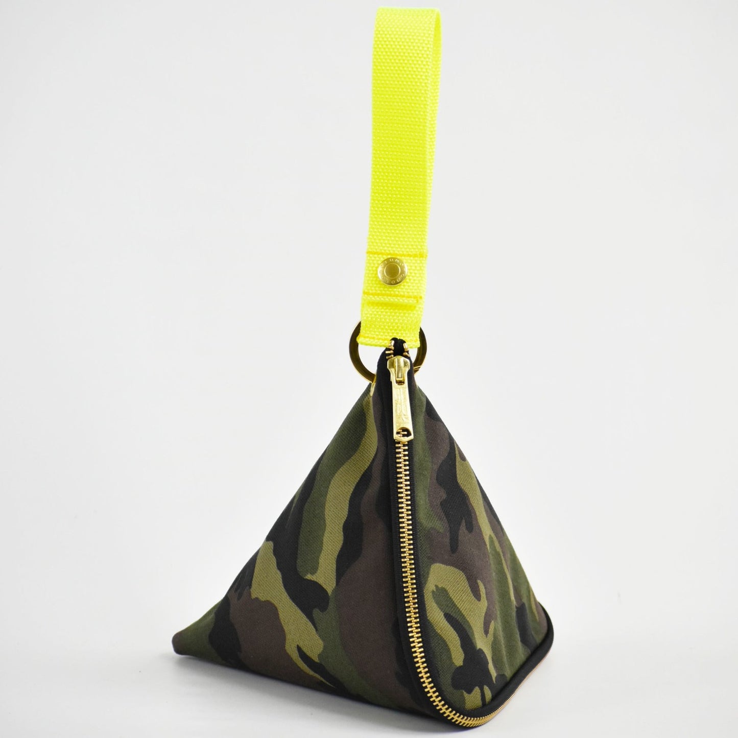 TETRA POUCH